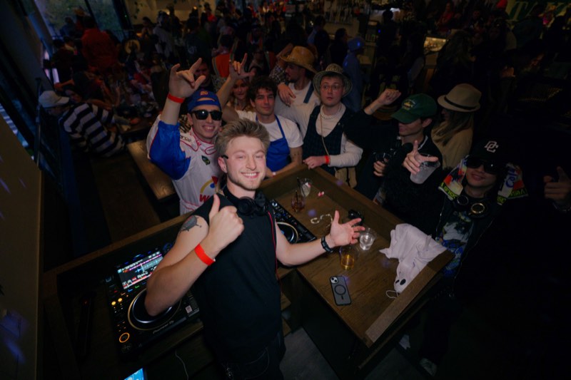 Matt DiGi performing